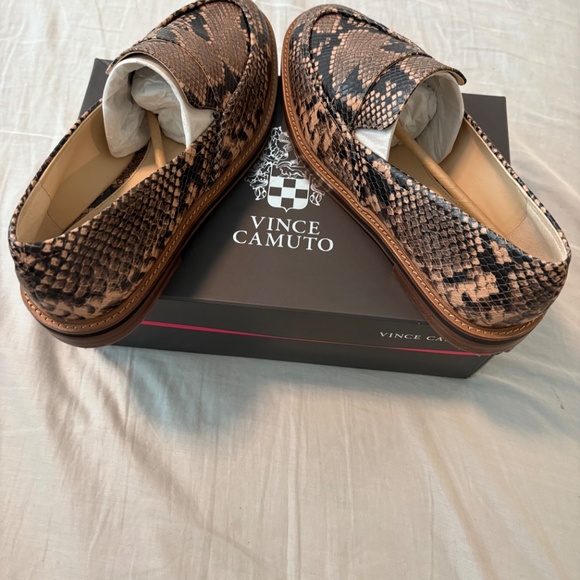 Loafers - Picture 3 of 3